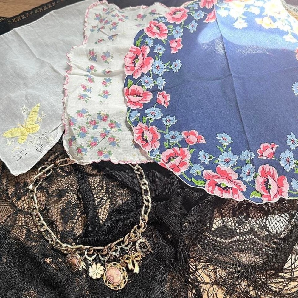Vintage handkerchief scarf bundle